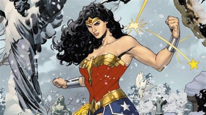 See The OG Wonder Woman Through The Years – Hollywood Life