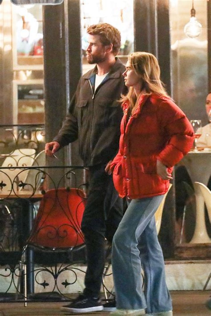 See Their PDA – Hollywood Life