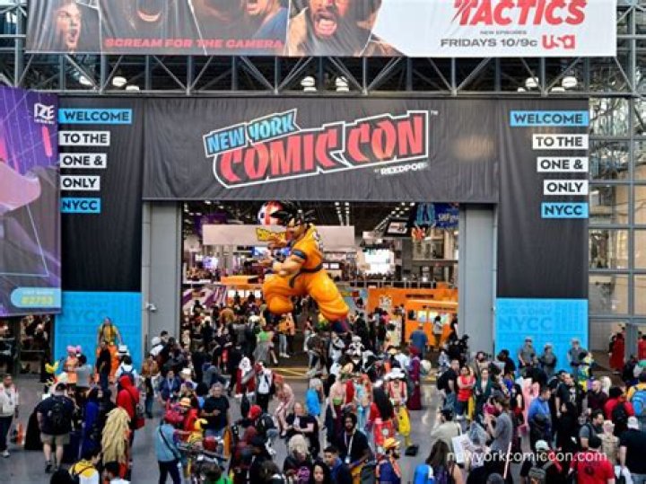 See What’s Happening At New York Comic-Con – Hollywood Life