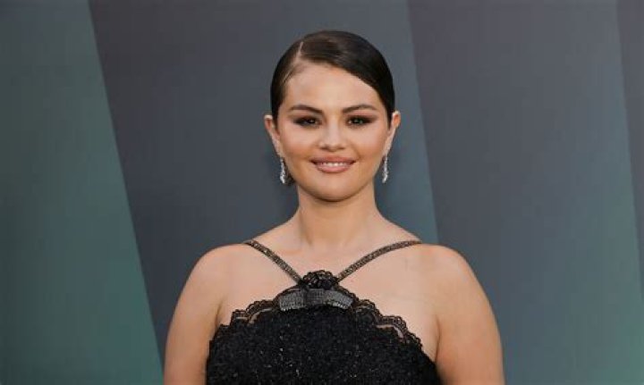 Selena Gomez: Will She Appear On ‘KUWTK’? — Watch