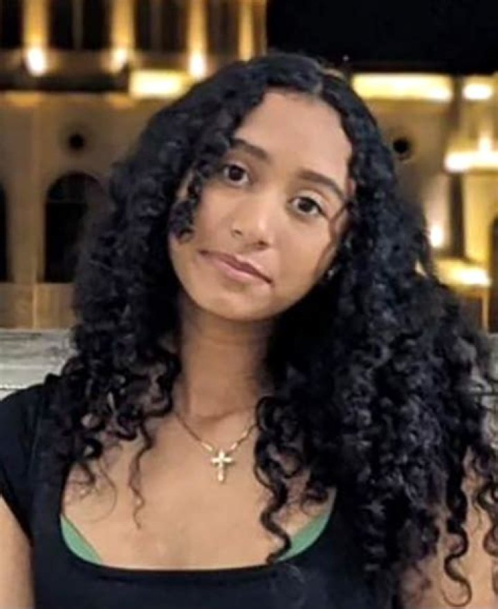 Stevie J ‘Turned On’ By Joseline Hernandez’s ‘Stripper Moves’ In New Video – Hollywood Life