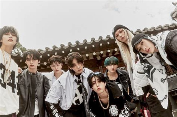 Stray Kids — Photos Of The K-Pop Group – Hollywood Life