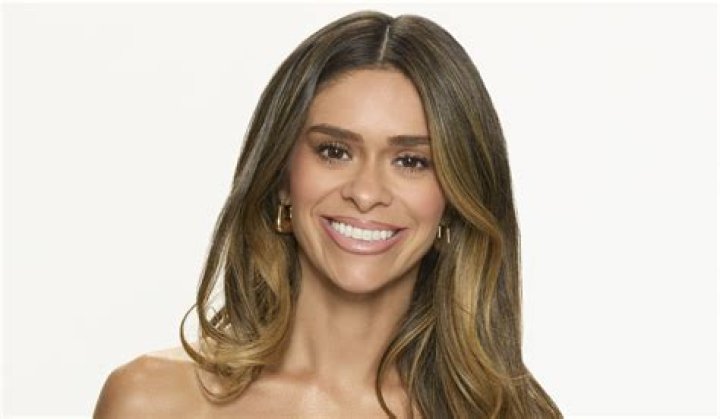 Tayshia Adams Reveals How She & Zac Clark Made Their Love Last After ‘The Bachelorette’