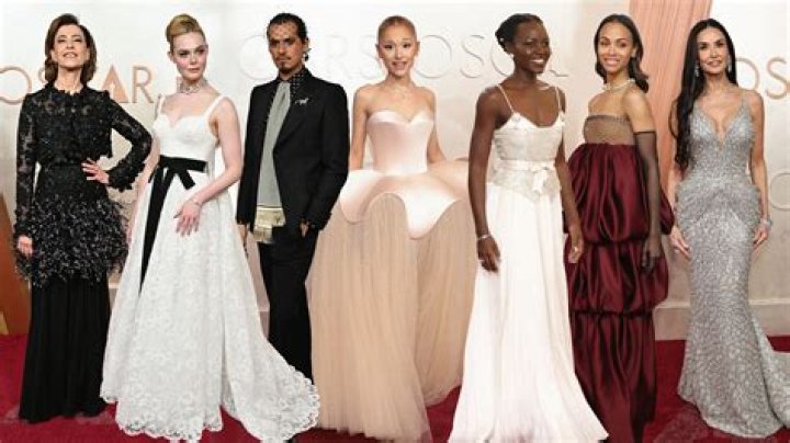 The All-Time Sexiest Dresses Worn To the Show – Hollywood Life
