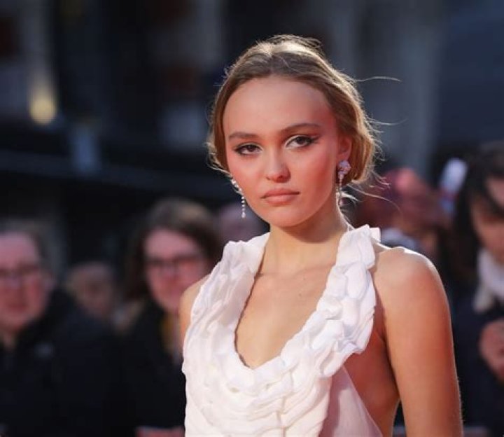 The Weeknd Seduces Lily-Rose Depp – Hollywood Life