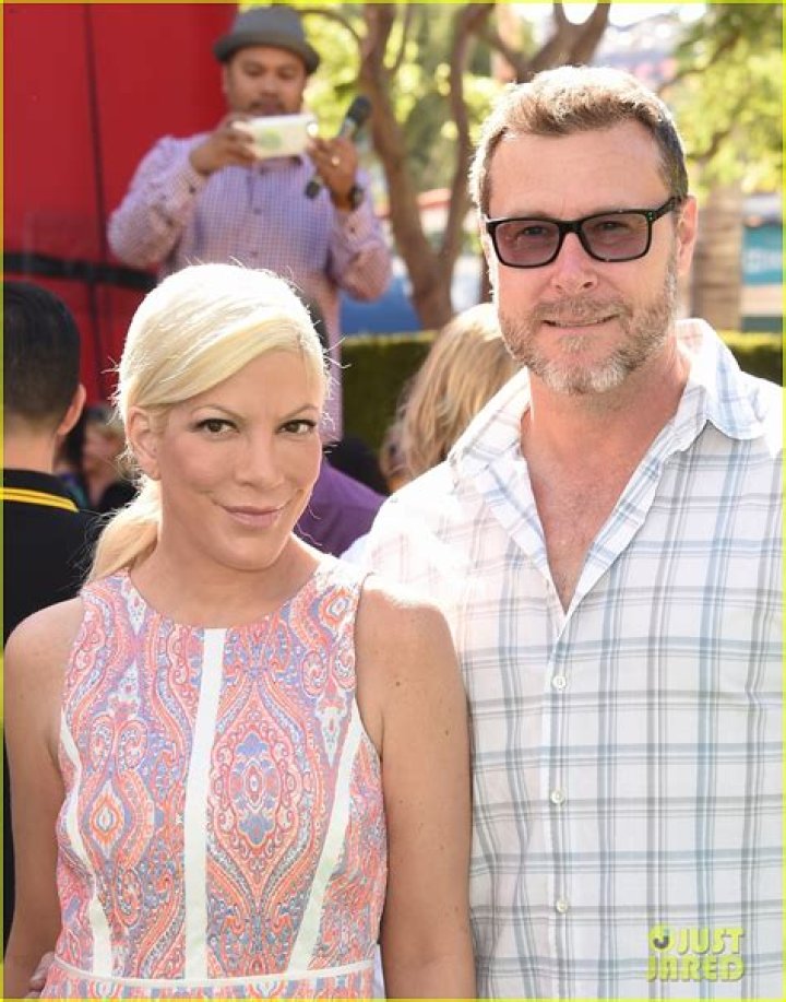 Tori Spelling & Dean McDermott Put On United Front At Disneyland Amid Divorce Rumors
