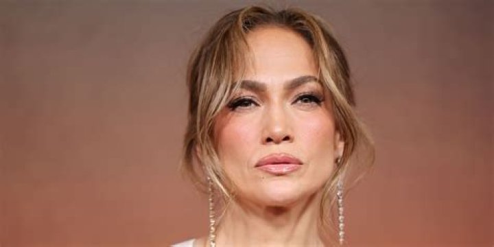 [VIDEO] Jennifer Lopez In ‘Parker’ — Why She Took On New Role – Hollywood Life
