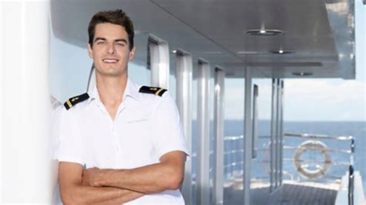 Who Is Harry Van Vliet? Get To Know The ‘Below Deck Down Under’ Hunk – Hollywood Life