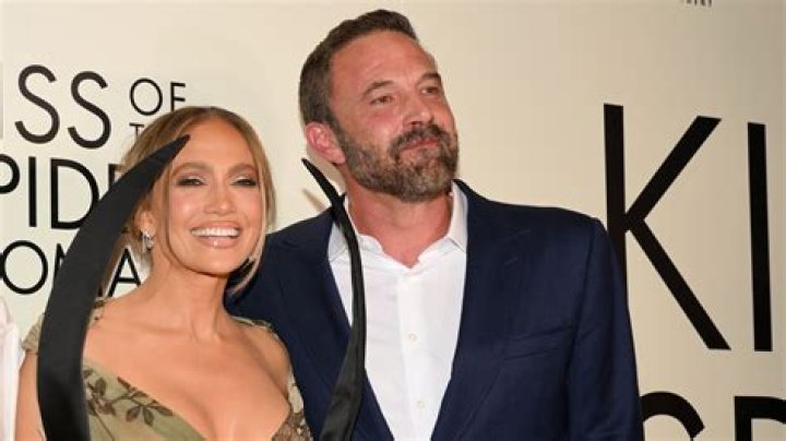 Why Ben Affleck & Jennifer Lopez Aren’t ‘Rushing’ To Get Engaged This Second Time Around