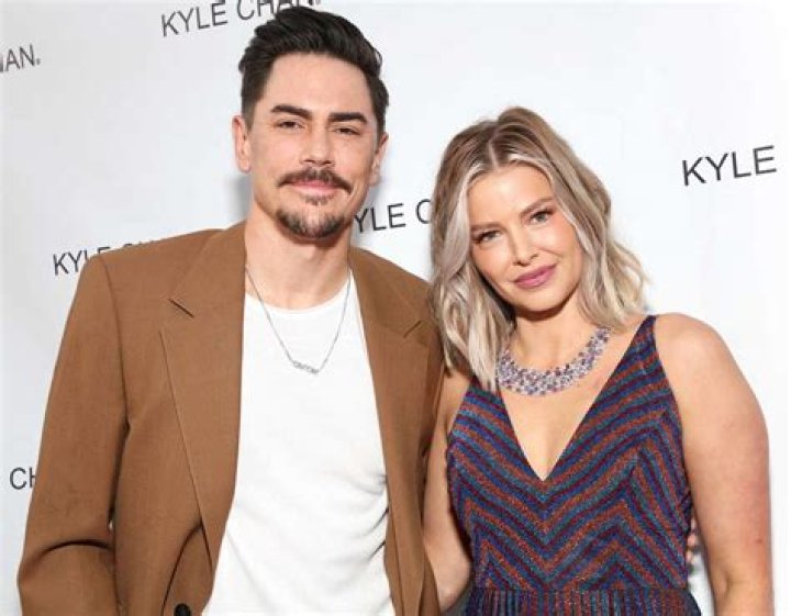 Why She Hasn’t Chosen Name Yet – Hollywood Life