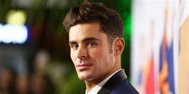 Zac Efron Is A Badass DJ – Hollywood Life