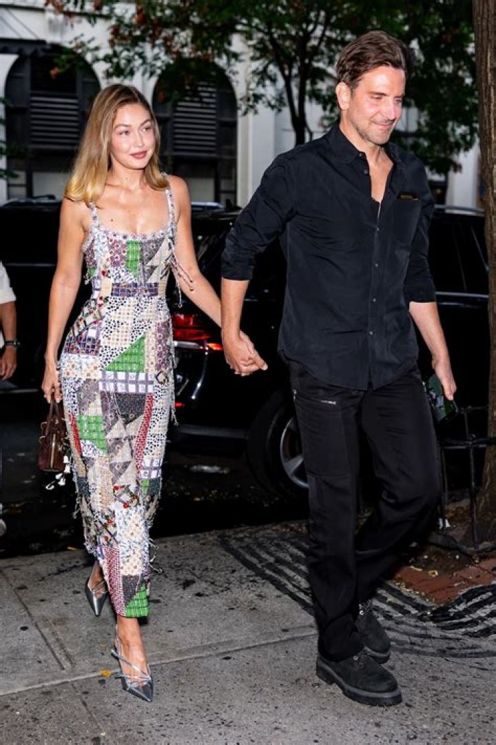 Zayn Malik Cheating On Gigi Hadid With A Fan? — Shocking New Report – Hollywood Life